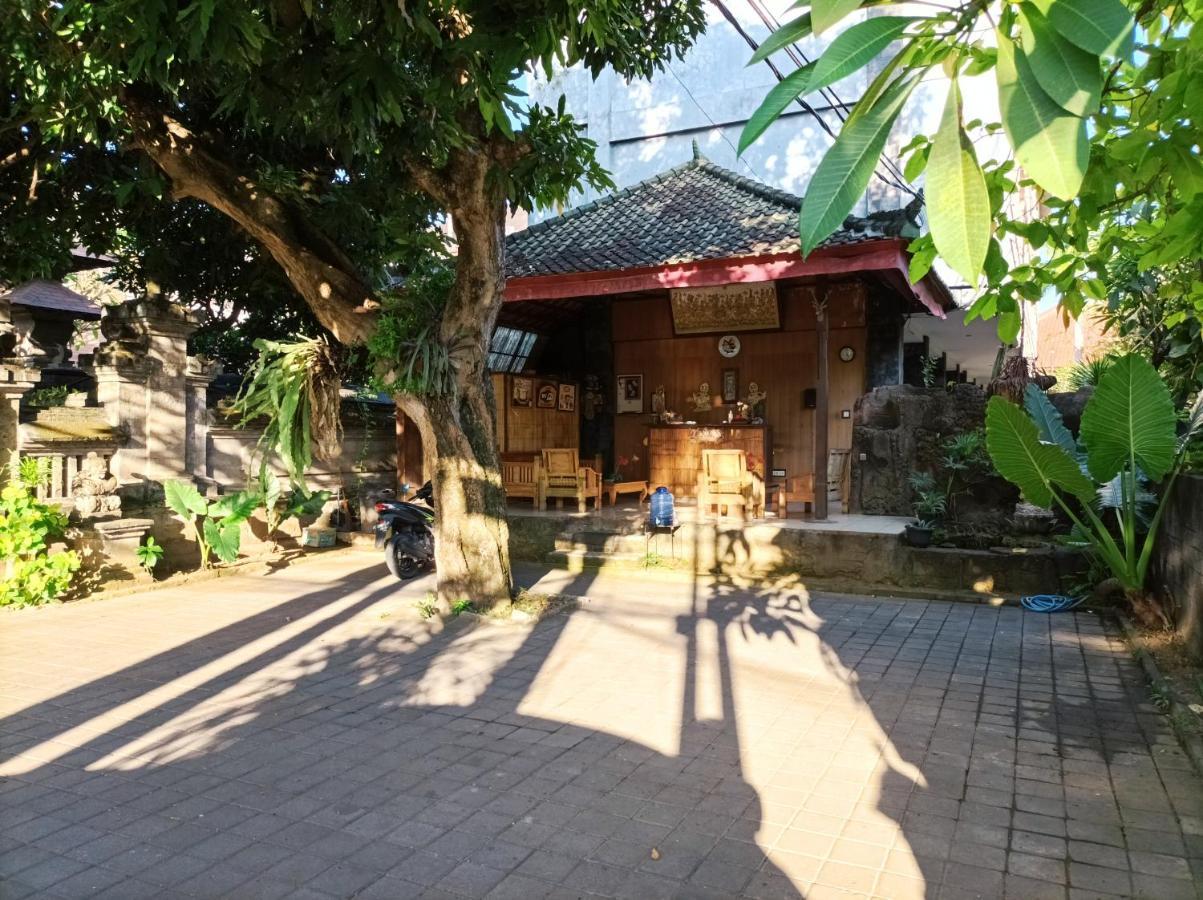 โรงแรมแซปตา เปตาลา กูตา ภายนอก รูปภาพ