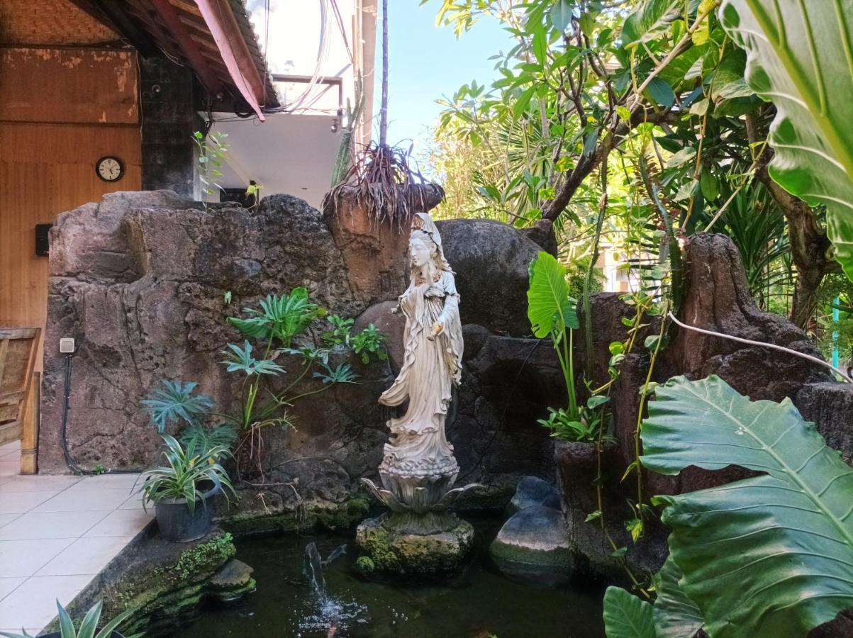 โรงแรมแซปตา เปตาลา กูตา ภายนอก รูปภาพ