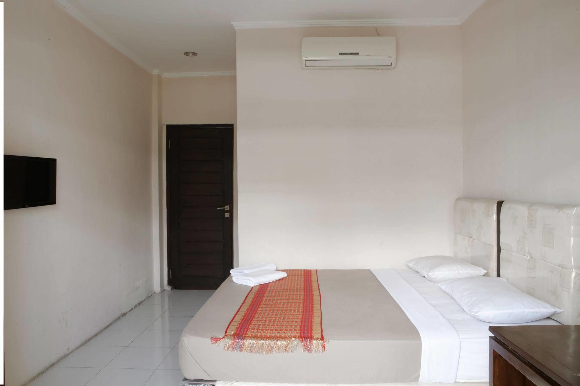 โรงแรมแซปตา เปตาลา กูตา ภายนอก รูปภาพ